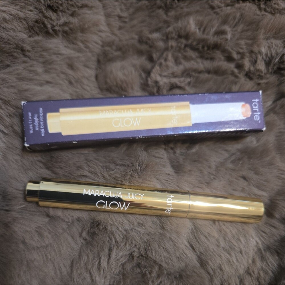 Tarte Maracuja Juicy Glow Highlight In Champagne Glow Brightner NEW